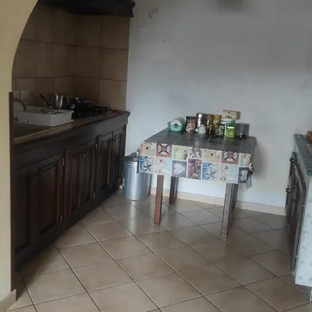 לינה וארוחת בוקר Al Palazzo *
